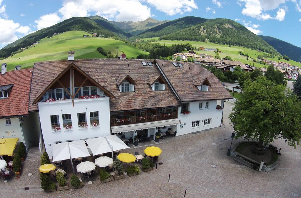 Hotel Zum Hasen Terento Exterior photo